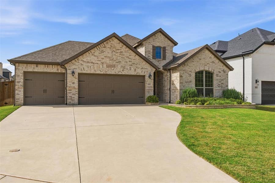 Property photo for 4406 Timberdrift Street, Midlothian, TX