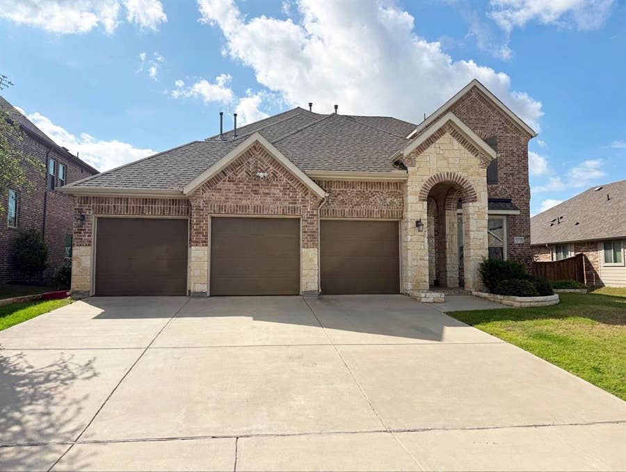 Property photo for 3131 Renmuir Drive, Prosper, TX