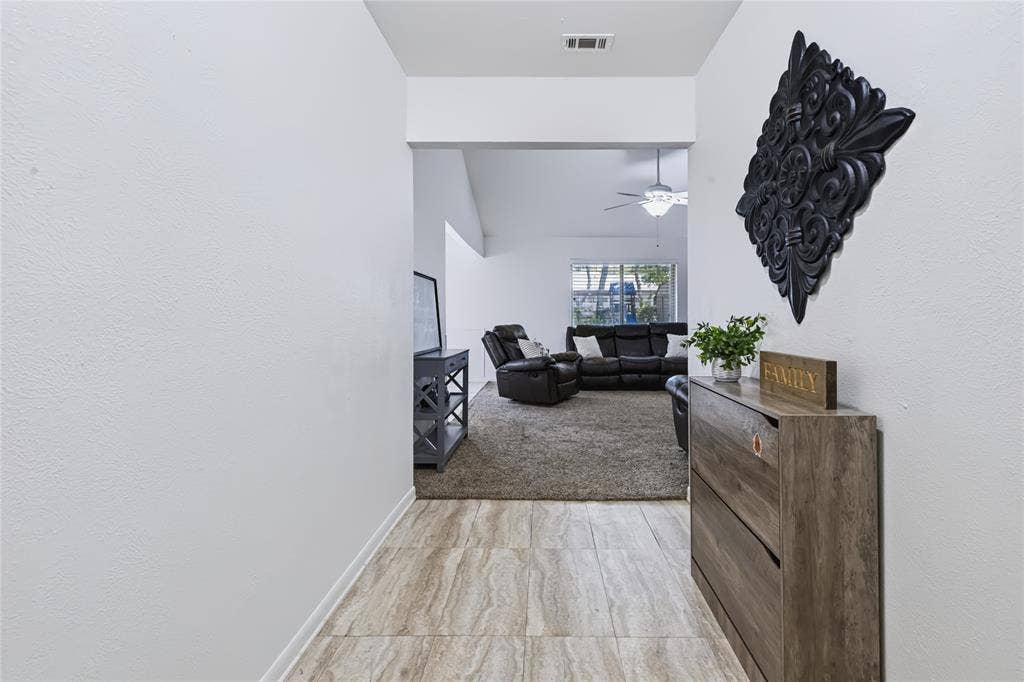 1508 Yucca Street, Midlothian, TX 76065