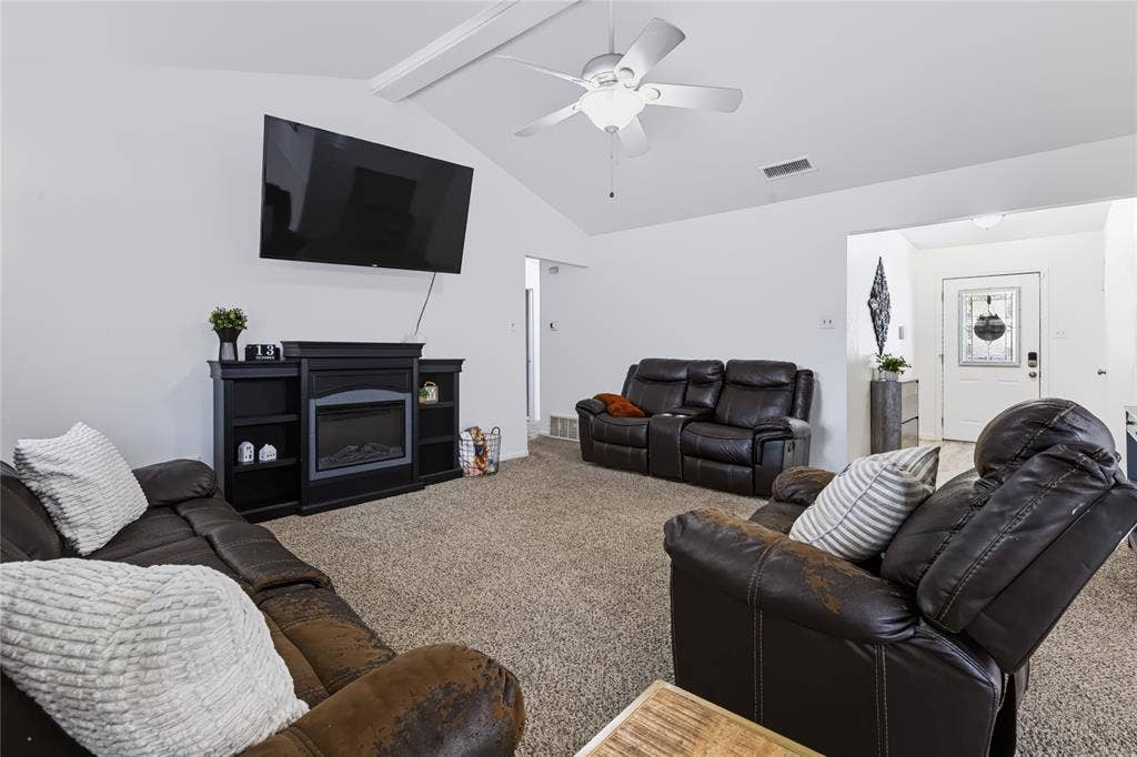 1508 Yucca Street, Midlothian, TX 76065