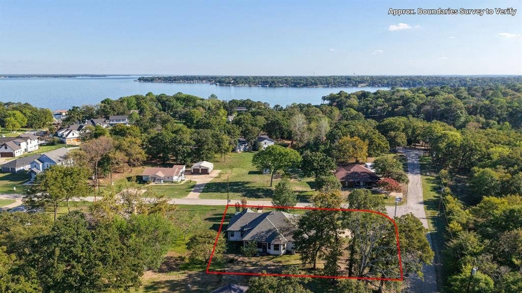 409 Oak Creek Drive, Tool, TX 75143 409 Oak Creek Drive, Tool, TX 75143