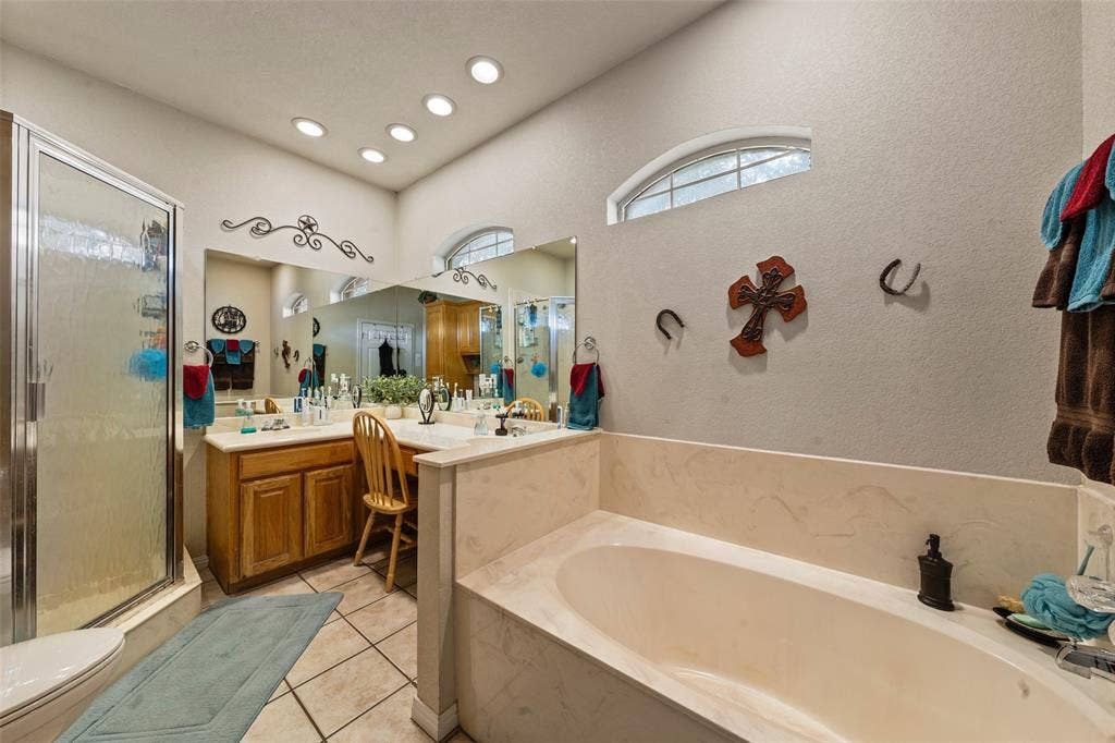 901 Dogwood Street, Robinson, TX 76706 901 Dogwood Street, Robinson, TX 76706