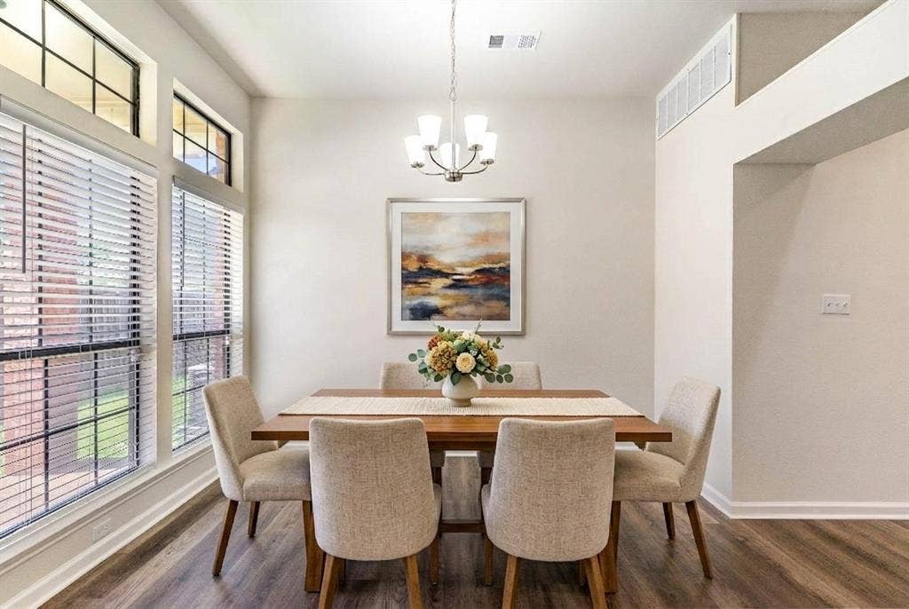 9709 Springtree Lane, Dallas, TX 75243 9709 Springtree Lane, Dallas, TX 75243