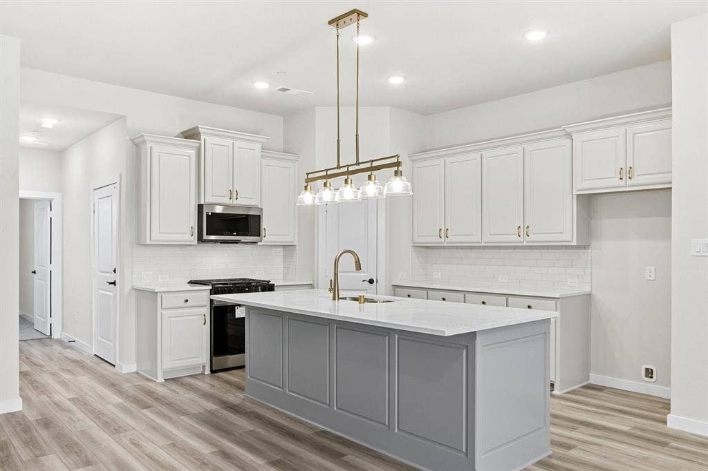 2818 Applewood Way, Wylie, TX 75098 2818 Applewood Way, Wylie, TX 75098