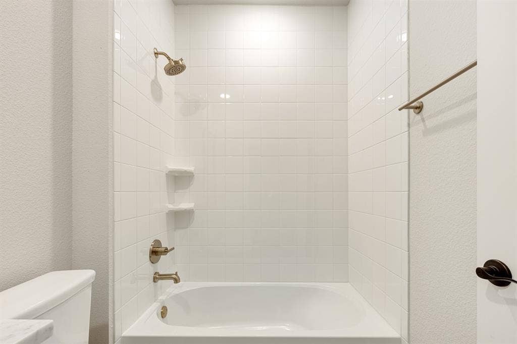 2811 Applewood Way, Wylie, TX 75098 2811 Applewood Way, Wylie, TX 75098