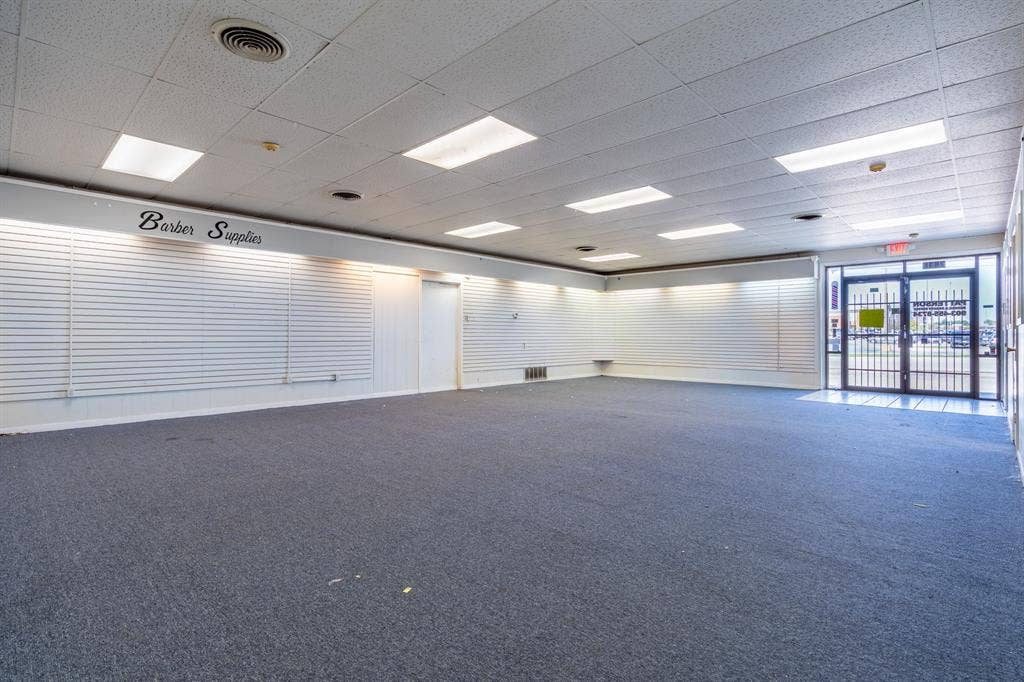 2815 Kari Lane, Greenville, TX 75402 Large area for show room or to be divided for other types of business.