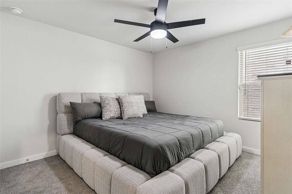 914 Rosemary Hill Drive, Princeton, TX 75071