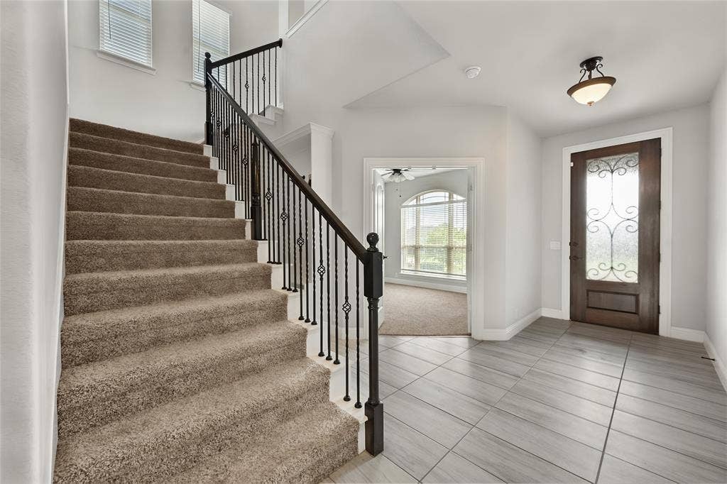 807 Imperial Way, Mansfield, TX 76063