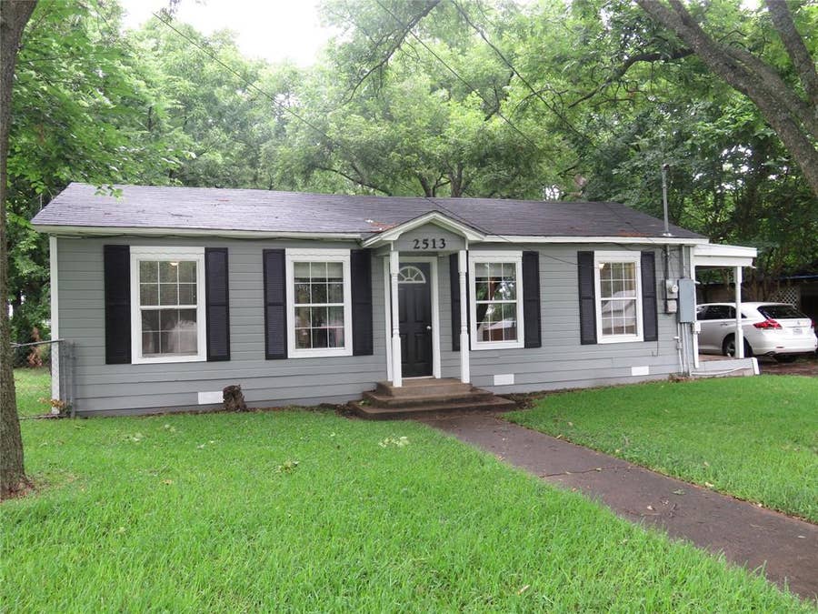 Property photo for 2513 W Walker Street, Denison, TX