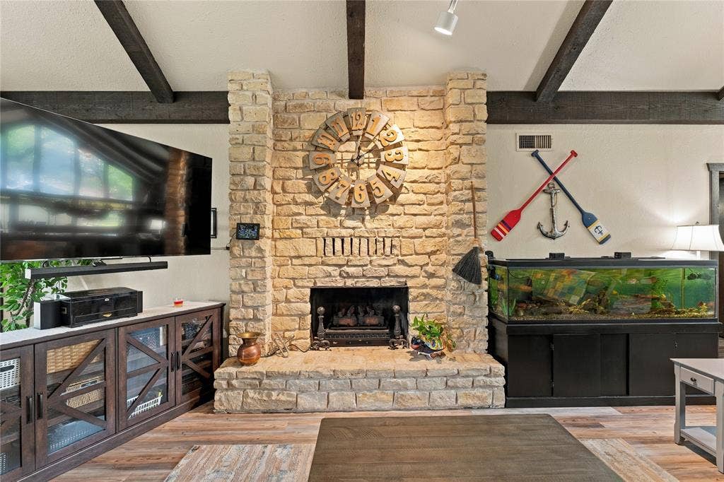 113 County Road 1275, Morgan, TX 76671 113 County Road 1275, Morgan, TX 76671