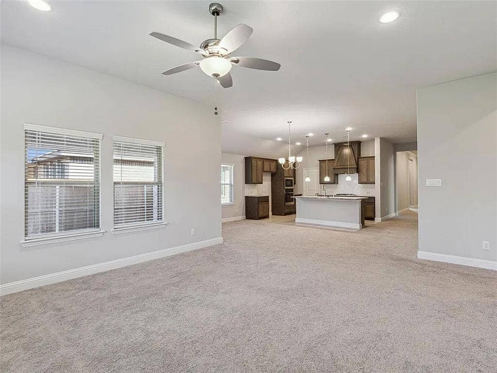 548 Bradley Drive, Fate, TX 75087 548 Bradley Drive, Fate, TX 75087