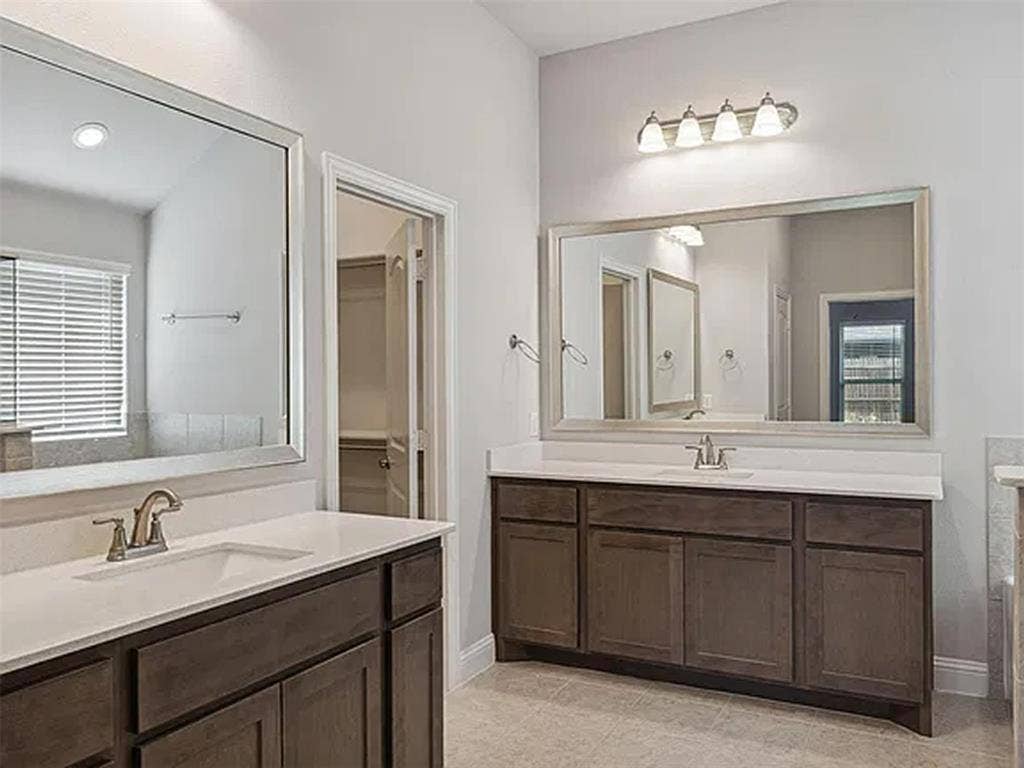 548 Bradley Drive, Fate, TX 75087 548 Bradley Drive, Fate, TX 75087