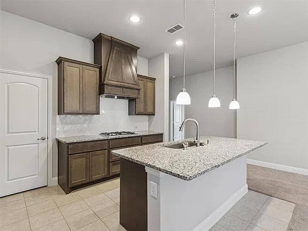 548 Bradley Drive, Fate, TX 75087 548 Bradley Drive, Fate, TX 75087