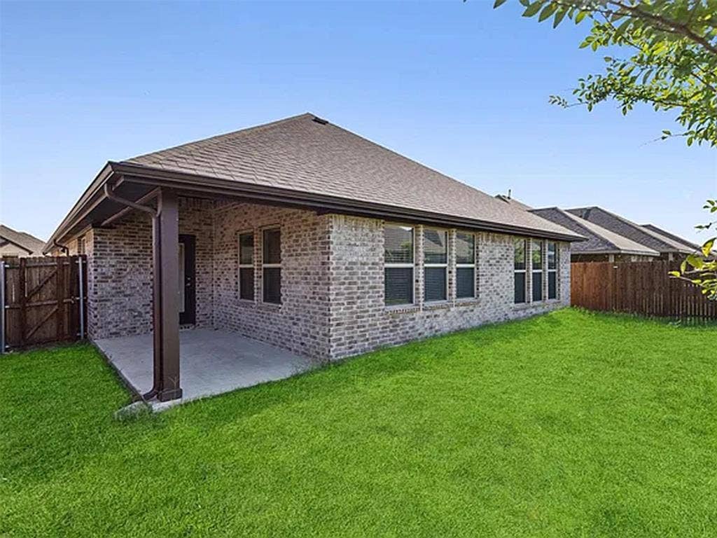 548 Bradley Drive, Fate, TX 75087 548 Bradley Drive, Fate, TX 75087