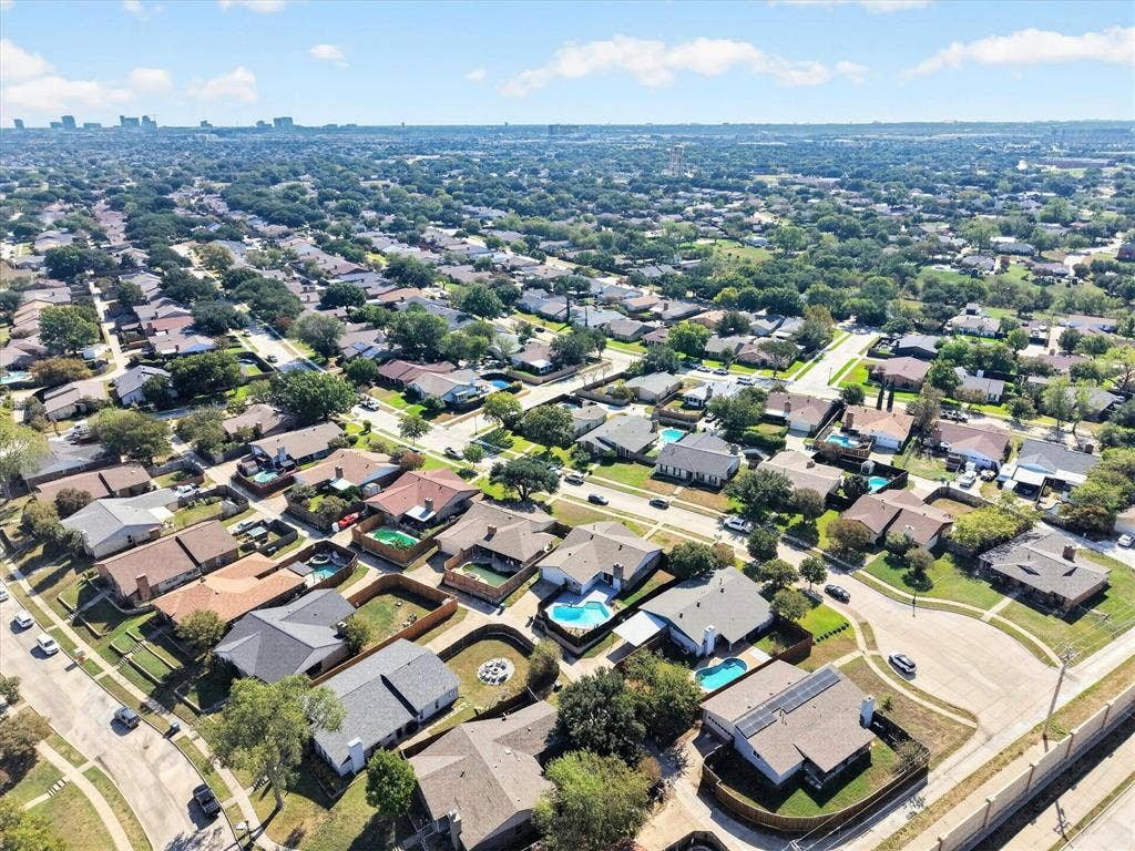 4709 Pemberton Lane, The Colony, TX 75056