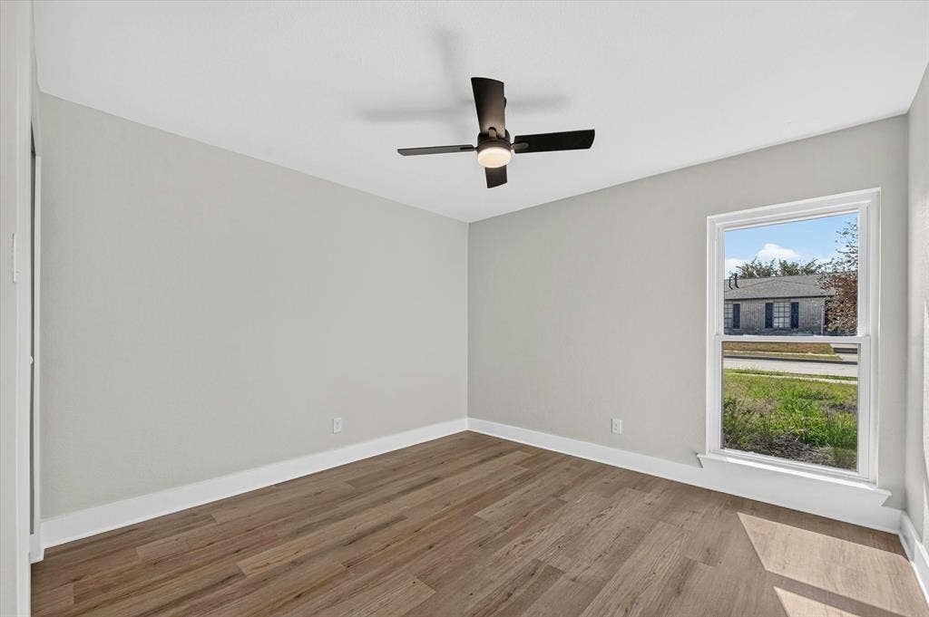 4709 Pemberton Lane, The Colony, TX 75056