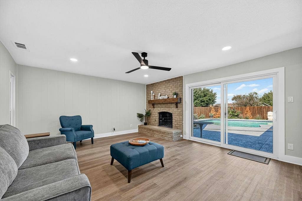 4709 Pemberton Lane, The Colony, TX 75056