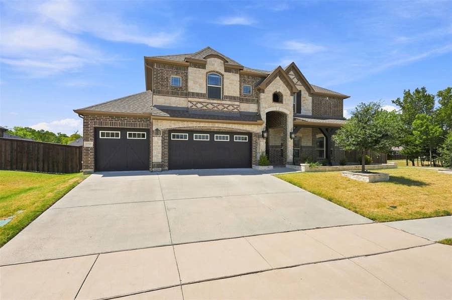Property photo for 3233 Rolling Meadow Drive, Anna, TX
