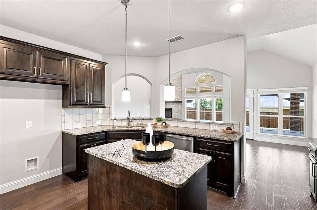 3233 Rolling Meadow Drive, Anna, TX 75409 3233 Rolling Meadow Drive, Anna, TX 75409