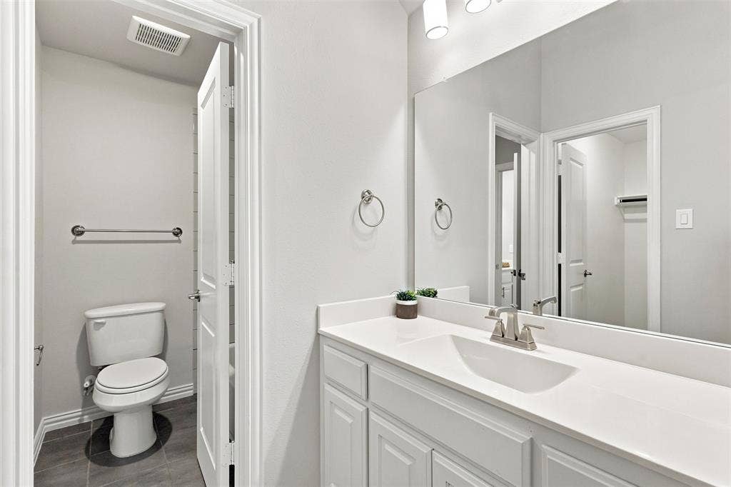 3233 Rolling Meadow Drive, Anna, TX 75409 3233 Rolling Meadow Drive, Anna, TX 75409