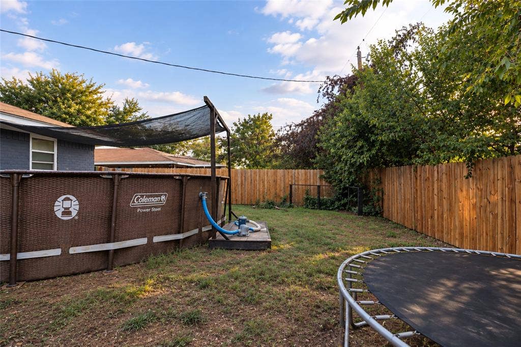 2108 Skylark Drive, Waco, TX 76712 2108 Skylark Drive, Waco, TX 76712