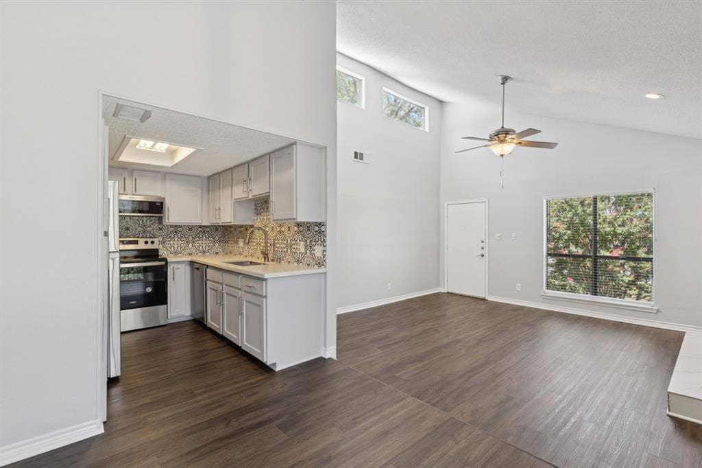 6646 E Lovers Lane, #104, Dallas, TX 75214 6646 E Lovers Lane, #104, Dallas, TX 75214