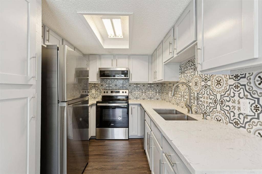 6646 E Lovers Lane, #104, Dallas, TX 75214 6646 E Lovers Lane, #104, Dallas, TX 75214