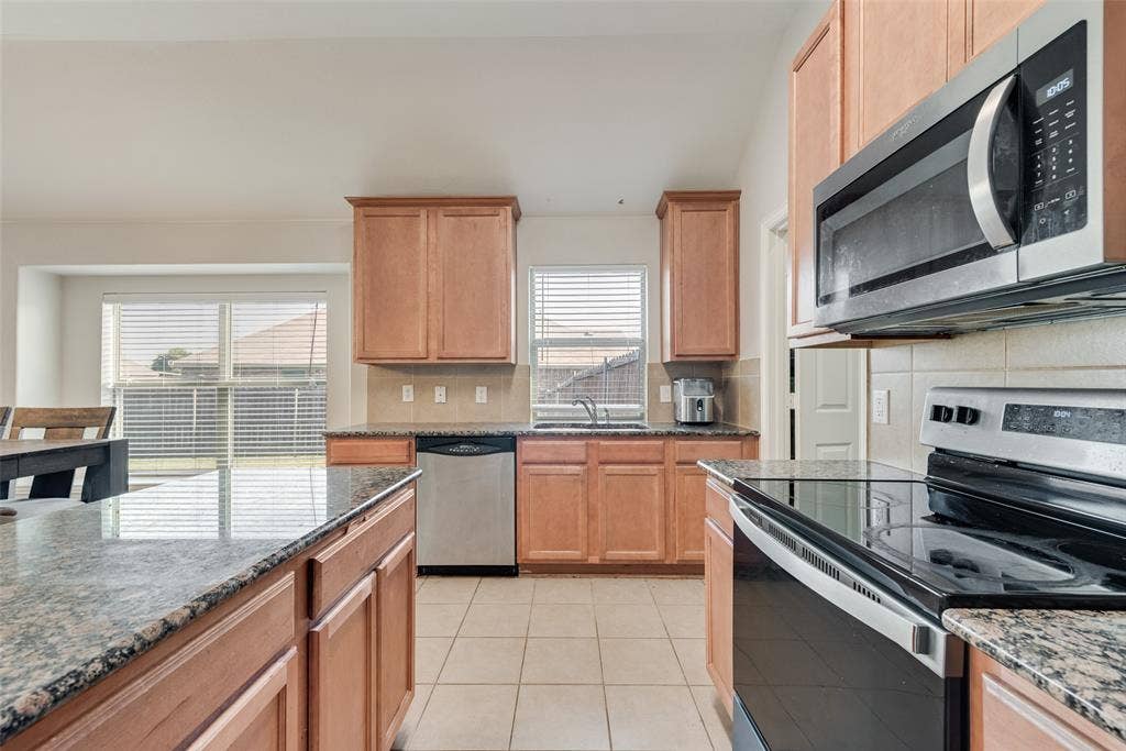 721 Honeysuckle Way, DeSoto, TX 75115 721 Honeysuckle Way, DeSoto, TX 75115