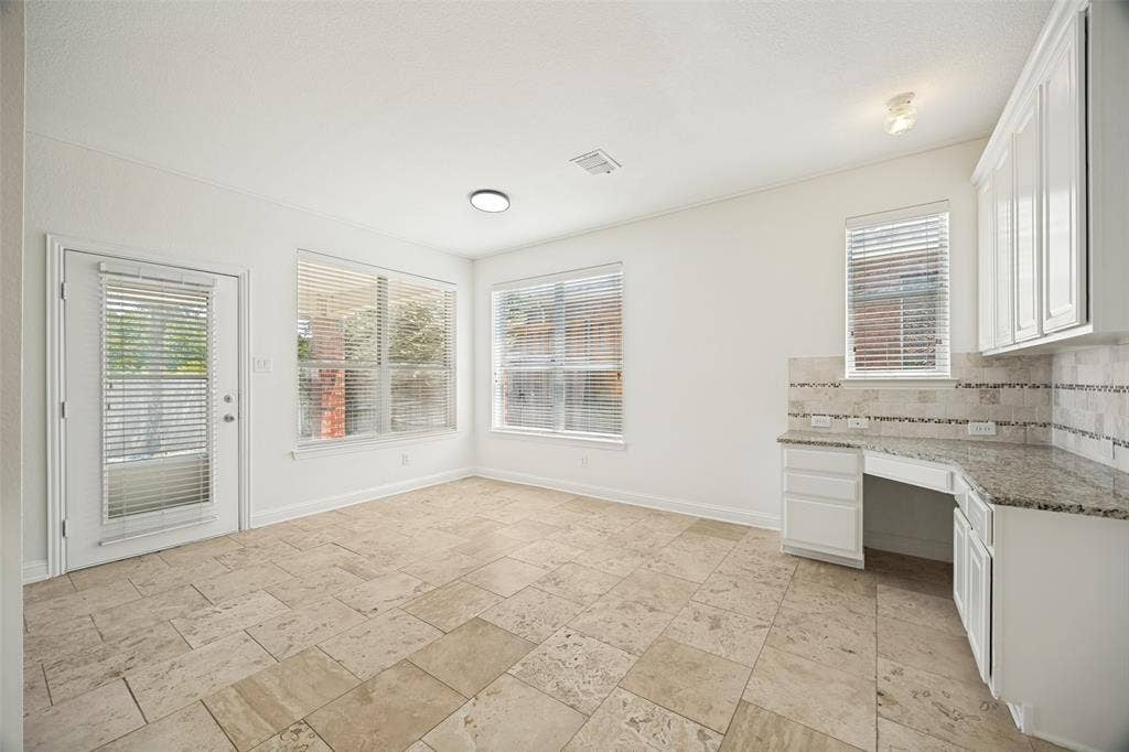 4437 Red Barn Drive, Richardson, TX 75082 4437 Red Barn Drive, Richardson, TX 75082
