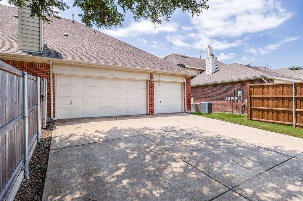 4437 Red Barn Drive, Richardson, TX 75082 4437 Red Barn Drive, Richardson, TX 75082