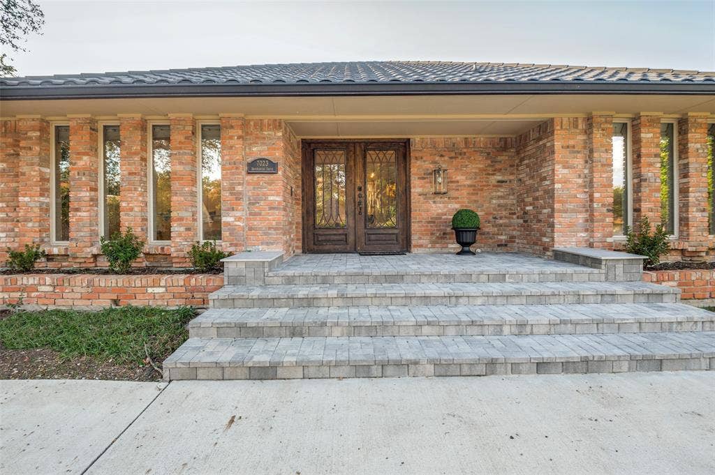 7023 Brookshire Drive, Dallas, TX 75230
