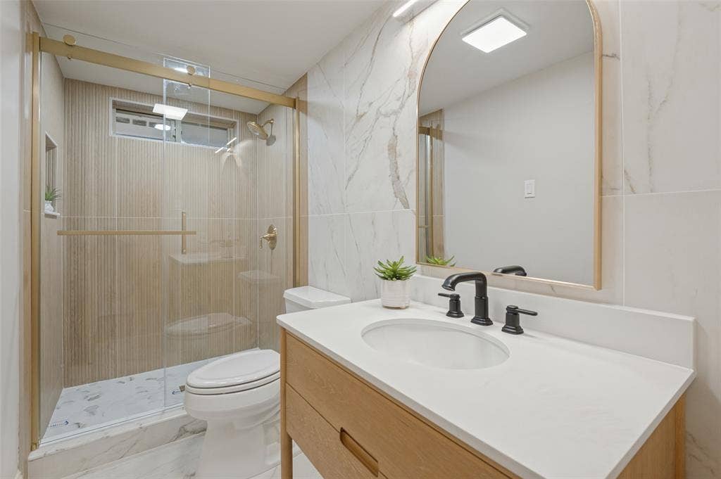 7023 Brookshire Drive, Dallas, TX 75230
