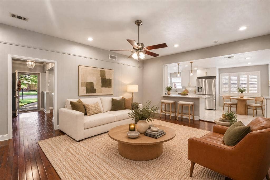 9935 Milltrail Drive, Dallas, TX 75238 virtually staged living room