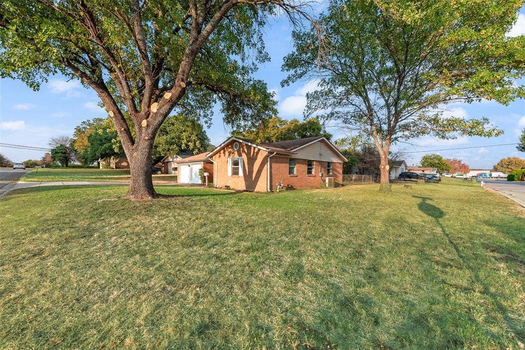 6609 Trailwood Drive, Forest Hill, TX 76140 6609 Trailwood Drive, Forest Hill, TX 76140