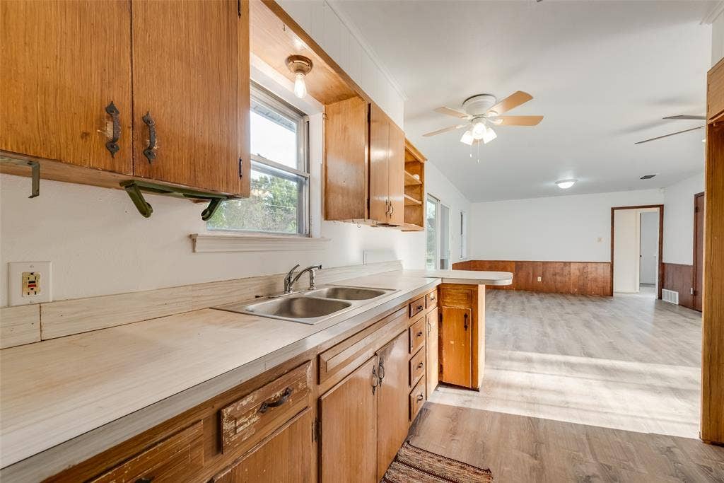 6609 Trailwood Drive, Forest Hill, TX 76140 6609 Trailwood Drive, Forest Hill, TX 76140