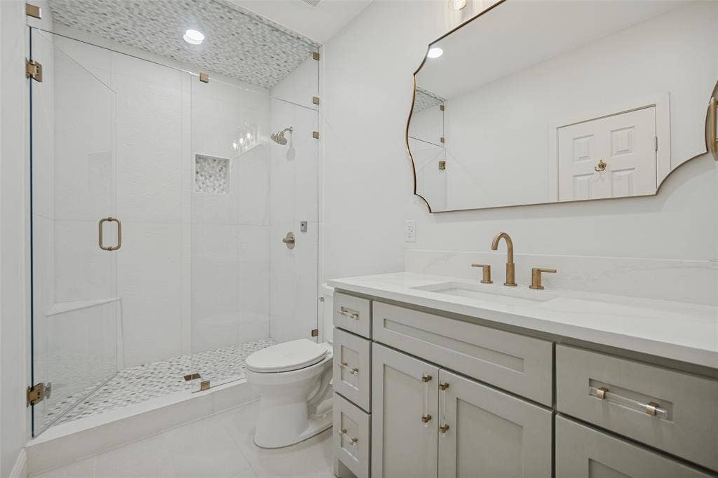 6609 Ridgeview Circle, Dallas, TX 75240