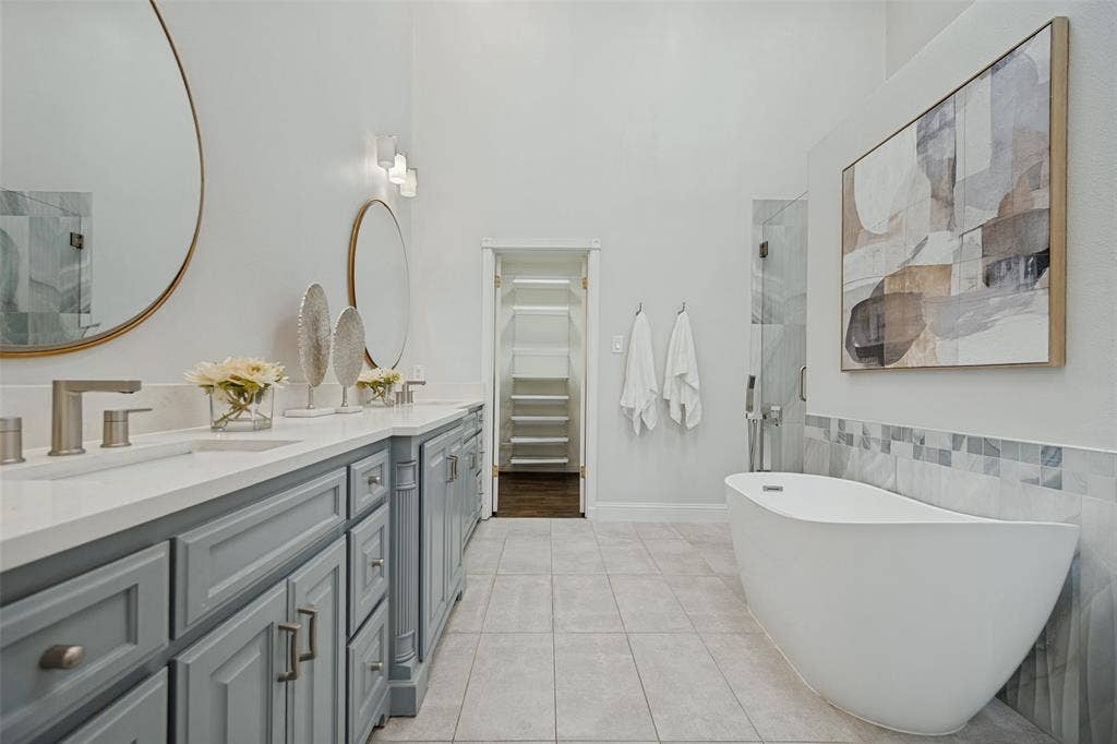 6609 Ridgeview Circle, Dallas, TX 75240