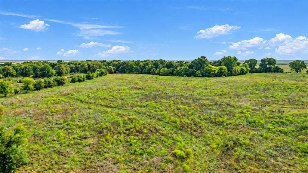 221 S Kinder Lane, Jacksboro, TX 76458 221 S Kinder Lane, Jacksboro, TX 76458