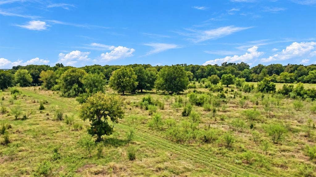 221 S Kinder Lane, Jacksboro, TX 76458 221 S Kinder Lane, Jacksboro, TX 76458
