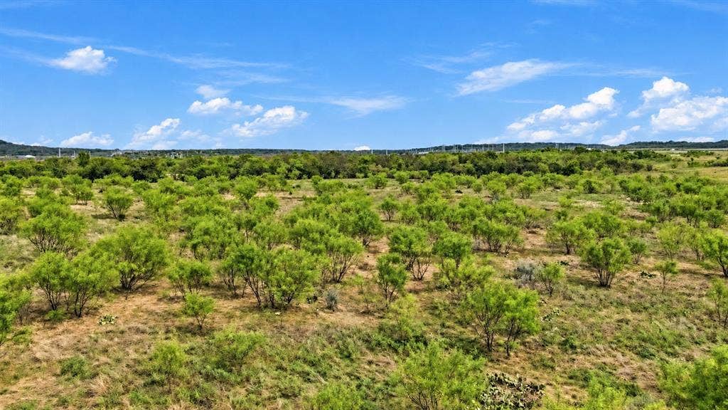 221 S Kinder Lane, Jacksboro, TX 76458 221 S Kinder Lane, Jacksboro, TX 76458