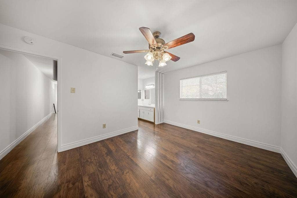 738 Intrepid Drive, Garland, TX 75043 738 Intrepid Drive, Garland, TX 75043