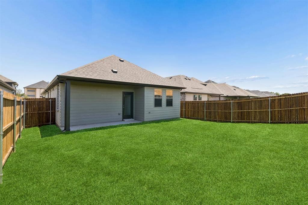 2720 Auburn Court, Princeton, TX 75407 Covered Patio in the Cypress home plan - REPRESENTATIVE PHOTO