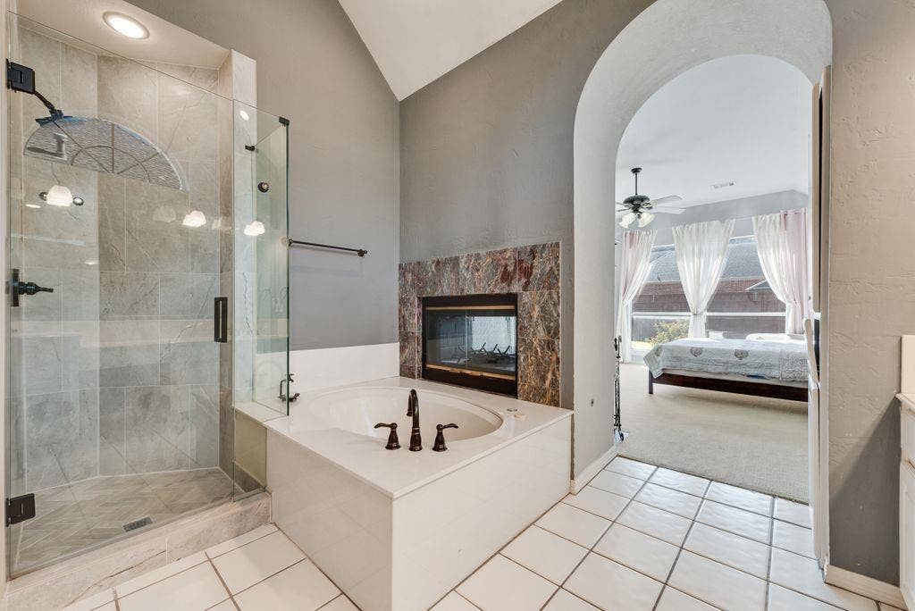 719 Alendale Drive, Coppell, TX 75019