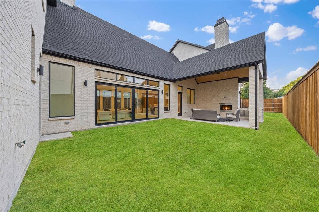 6475 Trammel Drive, Dallas, TX 75214 6475 Trammel Drive, Dallas, TX 75214