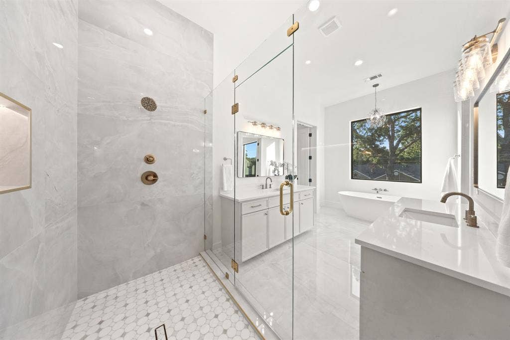 6475 Trammel Drive, Dallas, TX 75214 6475 Trammel Drive, Dallas, TX 75214