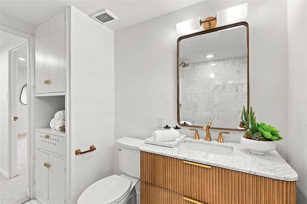 3525 Turtle Creek Boulevard, #8B, Dallas, TX 75219 3525 Turtle Creek Boulevard, #8B, Dallas, TX 75219