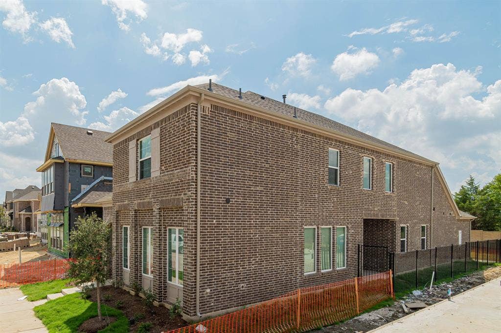 8705 Barnbougle Dunes Drive, McKinney, TX 75070 8705 Barnbougle Dunes Drive, McKinney, TX 75070