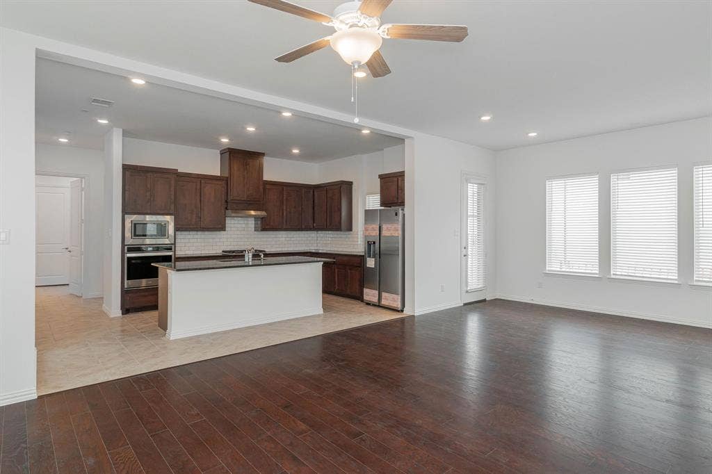 8705 Barnbougle Dunes Drive, McKinney, TX 75070 8705 Barnbougle Dunes Drive, McKinney, TX 75070