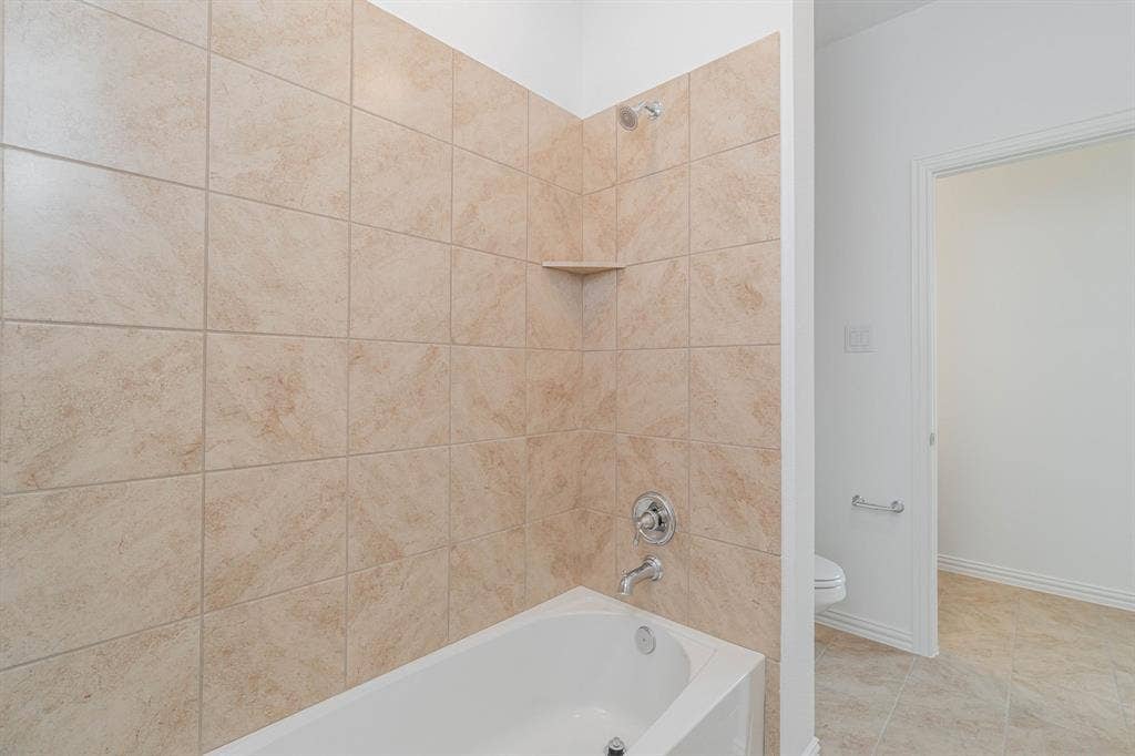8705 Barnbougle Dunes Drive, McKinney, TX 75070 8705 Barnbougle Dunes Drive, McKinney, TX 75070