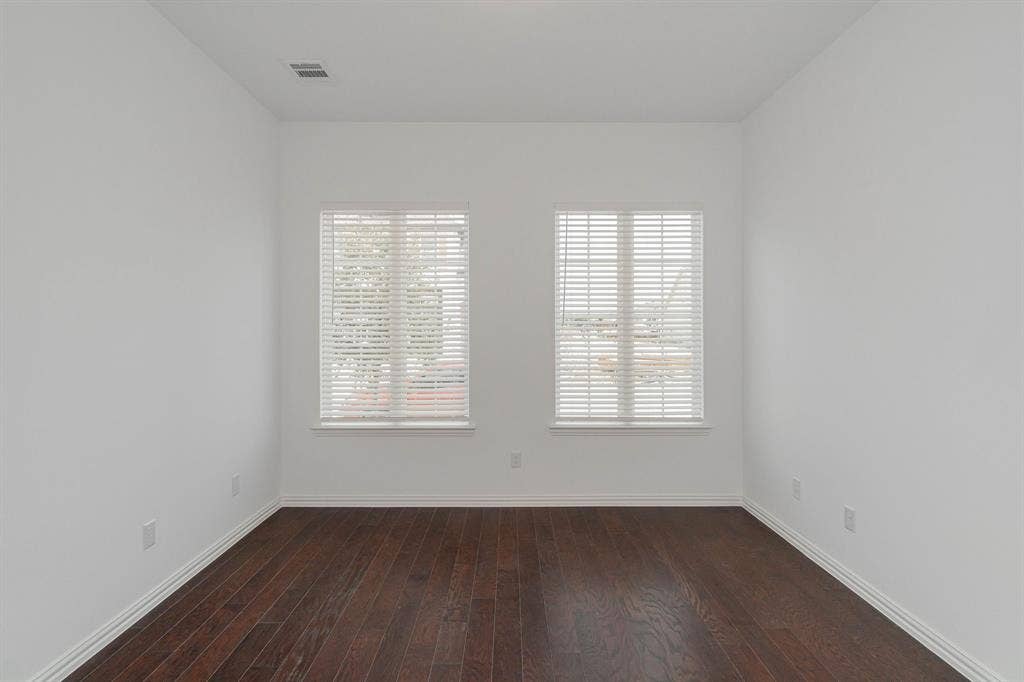 8705 Barnbougle Dunes Drive, McKinney, TX 75070 8705 Barnbougle Dunes Drive, McKinney, TX 75070